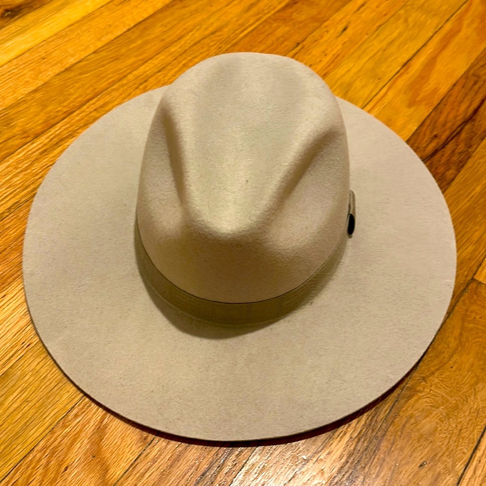 Brand new XL tan hat